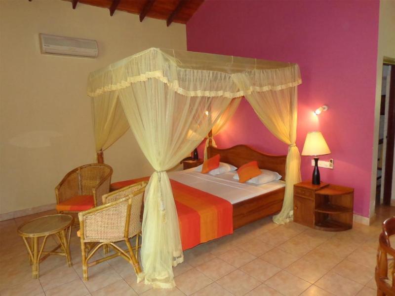 Hotel Yapahuwa Paradise Esterno foto
